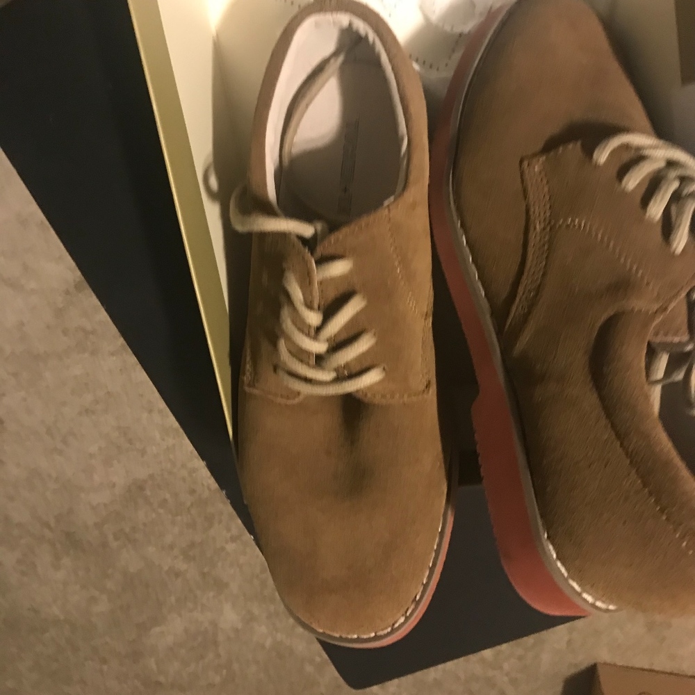 Tucker + Tate size 6 Dress Shoes Camel Bucks
